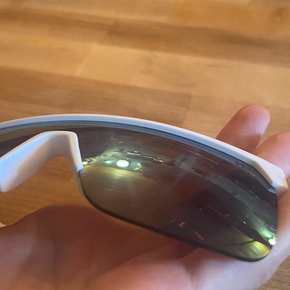 SPY Sunglasses - Picture 5 of 6